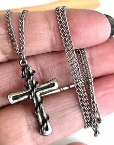 Vtg Pewter Twist Braid Wrapped Cross Pendant Silver Tone Curb Chain Necklace 16" - Picture 1 of 5