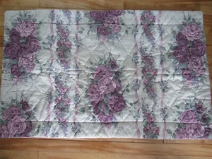 JC PENNEY WESTPOINT STEVENS KING SIZE QUILTED LAVENDER FLORAL GREENS PILLOW SHAM - Picture 1 of 11