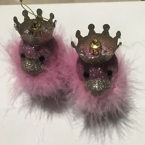 2 ANATRA PRINCIPESSA ROSA GLITTERATA con CORONA E BOA ROSA ORNAMENTO NATALE - Foto 1 di 12