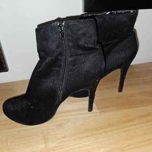Zapatos de vestir negros de tacón alto para mujer talla 9 Forever 21 cremallera lateral ver fotos - Imagen 1 de 11