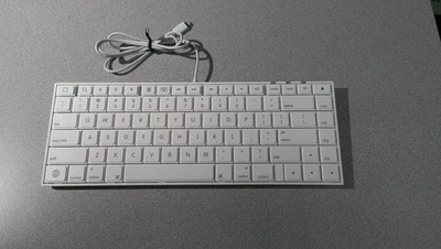 MACALLY Fullsize Keyboard for iPad, iPhone, and iPod Touch w/ Lightning Cable - Image 1 of 4