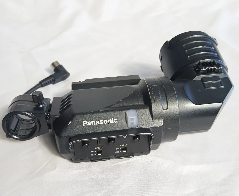 Panasonic VEQ4548 Electronic Viewfinder Eyepiece Professional AG-HPX Camcorder  - Image 1 of 4