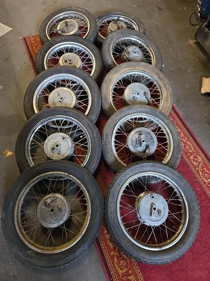 Jawa Nabe Mit Felge - Bild 1 von 4