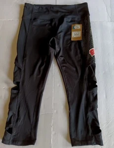 New Wisconsin Badgers Black Leggings Yoga Pants Womens Large Rivalry Threads NWT - Picture 1 of 10