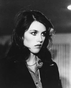 Isabelle Adjani with beautiful eyes 1978 The Driver as The Player 24x36 poster - Picture 1 of 1