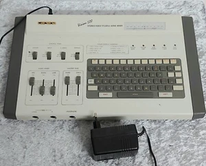 Carena Vision 500 Stereo Video Titler & Audio Mixer  - Bild 1 von 2