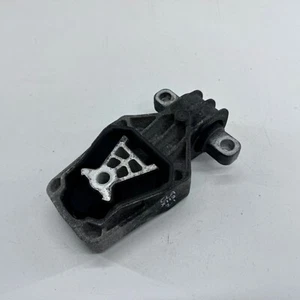 MERCEDES CLA X117 ENGINE MOUNT BRACKET A2467401209 2.1 CDI OM651.930 15-19 - Picture 1 of 14