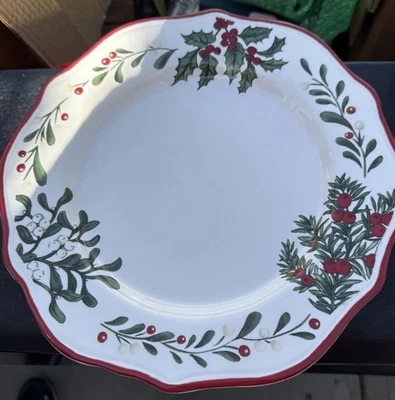 4 platos de cena Better Homes & Gardens Muérdago Colección Patrimonio muy bonitos Foto 1 de 3