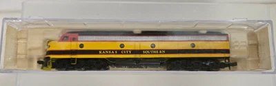 Life-Like 7190 Kansas City Southern EMD E8 Diesel Locomotive 27 N Scale - Image 1 of 4