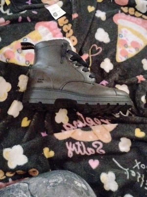 Brand New Billabong Women's Black  Winter Ankle Boots Size 6 - Image 1 of 4