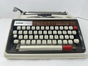 Vintage BRUDER ECHELON 79 Schreibmaschine, funktioniert Sammlerstück selten mit Koffer! - Bild 1 von 12