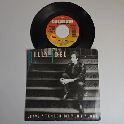 Billy Joel "Leave A Tender Moment Alone" 45 Vg+ Tested Picture Sleeve 1983 - Imagem 1 de 4