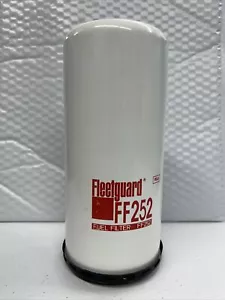 Genuine Fleetguard FF252 Cummins Replacement Part Fuel Filter - Picture 1 of 4