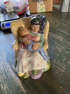 Figura de colección Royal Doulton Sweet Dreams 1970 HN 2380 Inglaterra - Imagen 1 de 6