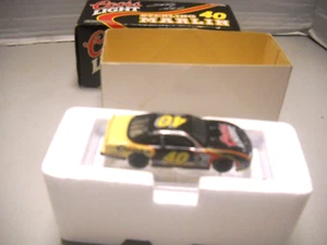 ACTION NASCAR 2000 COORS LIGHT STERLING MARLIN #40 2000 MONTE CAROL IN BOX - Bild 1 von 22