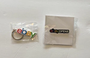 Nuevo Llavero Oficial eBay Open 2023 Pin Esmaltado Nuevo en Paquete Sellado eBayana Y eBay - Imagen 1 de 4