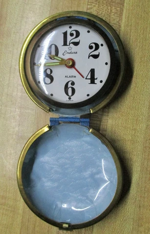 Vintage AS IS ENDURA Blue Round Folding Travel Alarm CLOCK Made in Japan Cover