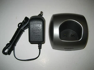 Cargador de teléfono inalámbrico Uniden DCX750 con adaptador de CA AD-0005 - Imagen 1 de 6