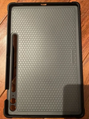 Funda Exterior Oficial Samsung para Galaxy Tab S9 FE+/S9 FE+ 5G - Negra/Gris Foto 1 de 4
