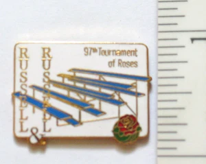 Russell & Russell Tournament Of Roses Pin Badge (#79) - Picture 1 of 1