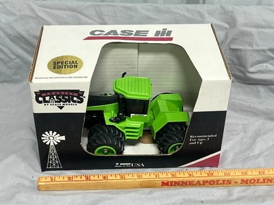 Case IH Green STEIGER CP-1400 4WD Tractor 1:32 JLE Ertl Diecast NIB FARGO 1995 - Image 1 of 4
