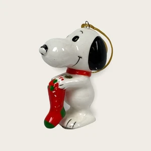 1970s Snoopy with Christmas Stocking Peanuts Vintage Ornament - Made in Japan - Picture 1 of 2