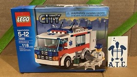 Lego City Ambulance Retired Construction Set 7890 - All Original Parts and Books