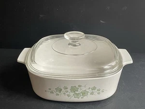 Corning A-2-B Callaway Ivy Green Casserole Dish Vtg 2 Liter With Lid A-9-C EUC - Bild 1 von 4