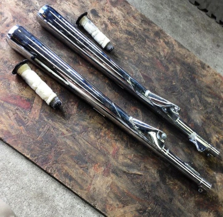 1 X PC Honda CB92 Megáfono Tipo Escape COPIA ORIGINAL Izquierda O Derecha PREORDEN Foto 1 de 1