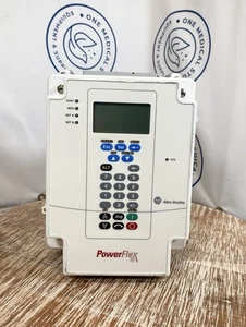 Allen-Bradley PowerFlex 70 5 PS 20AD8P0C3AYNAEC0 480 VAC MFD 2020 - Bild 1 von 7