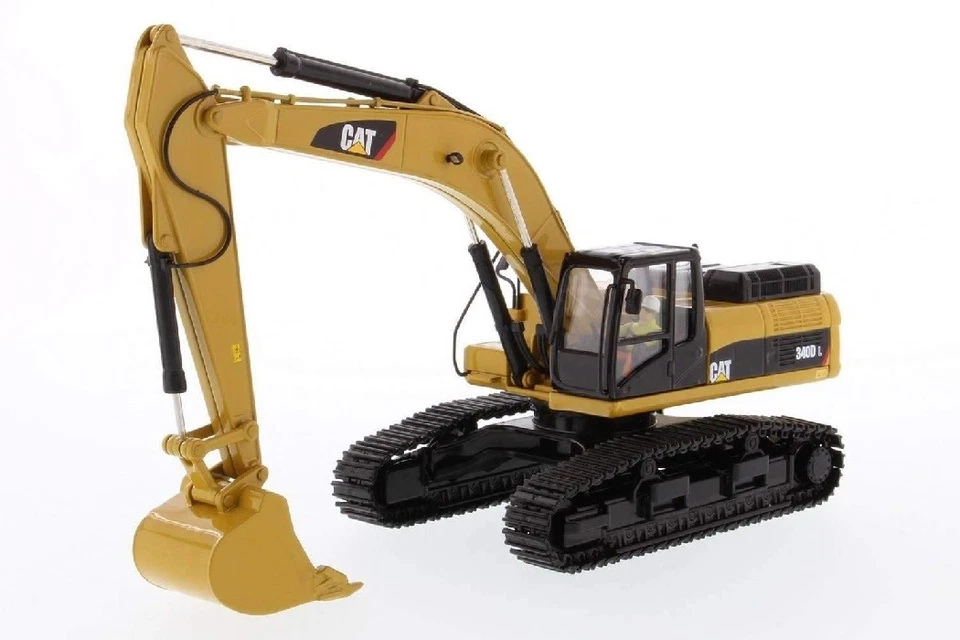 DIECAST MASTERS, Escavatore CATERPILLAR 340D L, 1/50,  DCM85908 - Immagine 1 di 1
