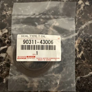NEW GENUINE TOYOTA LEXUS FRONT ENGINE CRANKSHAFT CRANK SEAL 90311-43006 - Bild 1 von 3