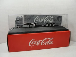 Herpa Albedo 400151 Renault Magnum COE Zugmaschine Anhänger 1995 Coca Cola - Bild 1 von 5