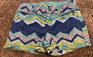 Crazy 8 ~ Girls' Size 6 Shorts ~ Cotton ~ Zig Zag Pattern - Picture 1 of 5