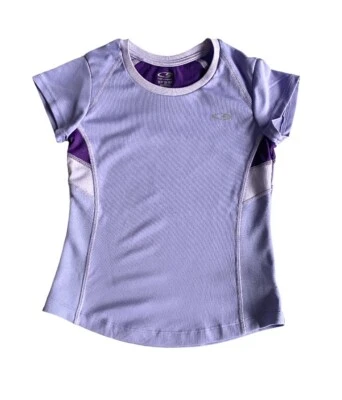 Camisa Atlética Champion Púrpura Manga Corta Niñas Talla Pequeña 6-6X Foto 1 de 3