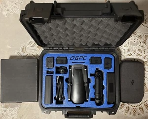 DJI Mavic Air [4K] foldable drone - Fly More Combo - 5 intelligent DJI batteries - Picture 1 of 12