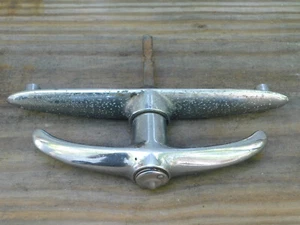 1950 1951 1952 1953 Plymouth Trunk Handle Original 1478495 No Key - Picture 1 of 4