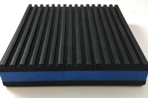 1 RUBBER ANTI VIBRATION PAD FOR AIR COMPRESSORS & EQUIPMENT 4'' X 4'' X 7/8'' - Picture 1 of 2
