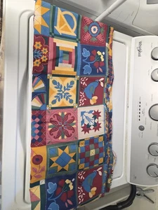 VTG Patriotic Americana Cheater Quilt Cotton Fabric Medium Unbranded Primitive - Picture 1 of 3
