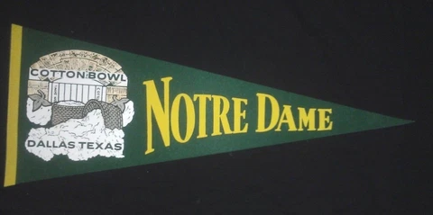 NOTRE DAME 1979 COTTON BOWL PENNANT Cover