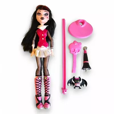 Mattel Monster High First Wave Draculaura Doll Outfit Pet Bat Boots *READ - Image 1 of 4