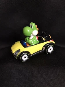Hot Wheels Mario Kart Yoshi Sport Coupe - Picture 1 of 6