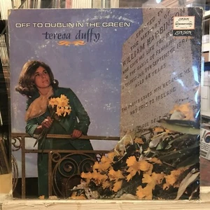 [WORLD MUSIC]~[IRELAND]~EXC/VG+ LP~TERESA DUFFY~Off To Dublin In The Green~{1969 - Picture 1 of 5