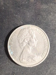 1980 Elizabeth II Australia 20 Cent Platypus Coin - Picture 1 of 2