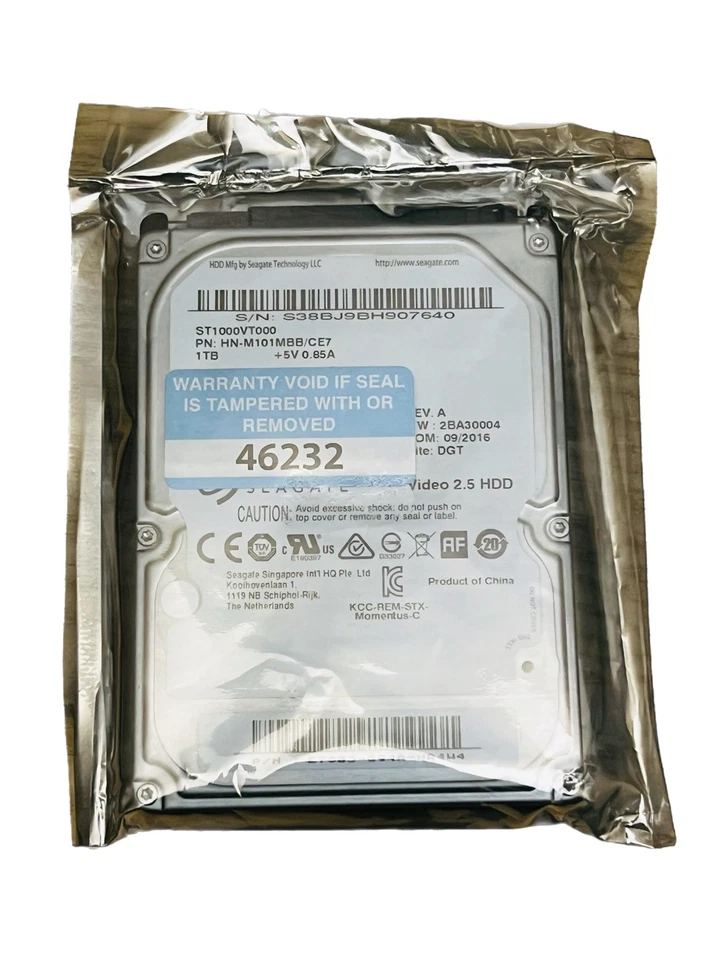 Hard Drive Seagate 1TB ST1000VT000 Sealed  - Image 1 of 2