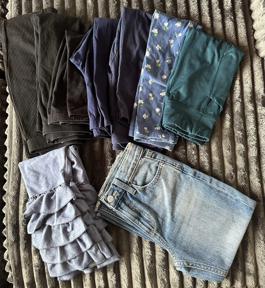 Paquete de 9 pantalones para niñas talla 7/8 *varias marcas - azul marino antiguo, por ahí, SO, etc” Foto 1 de 4