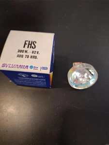 FHS 300W 82V Sylvania NEW VTG tungsten Halogen Projector Lamp Bulb NOS in box - Picture 1 of 3
