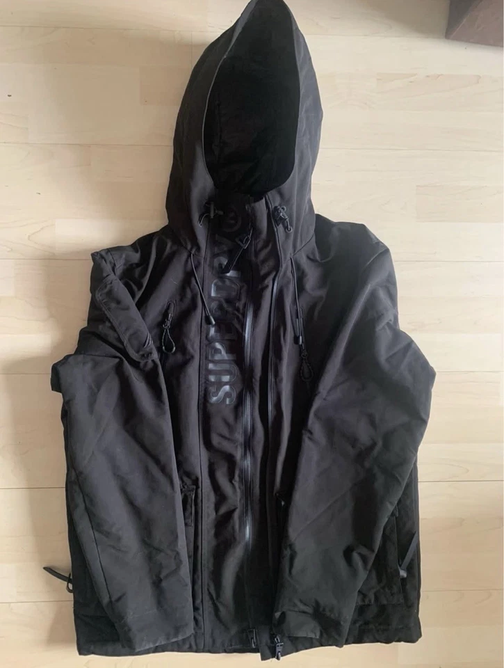 SUPERDRY The Windcheater  Herren Jacke Langarm Mit Kapuze Schwarz Gr.XL - Bild 1 von 1