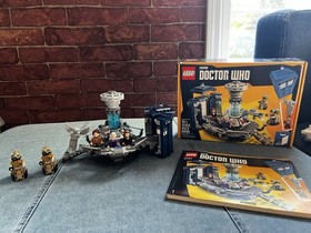 LEGO Ideas BBC Doctor Who 21304 Complete Set, Box, Instructions Retired