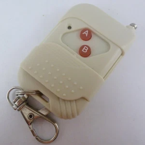 2 Buttons EV1527 one time programmed 433.92MHz  - Picture 1 of 3